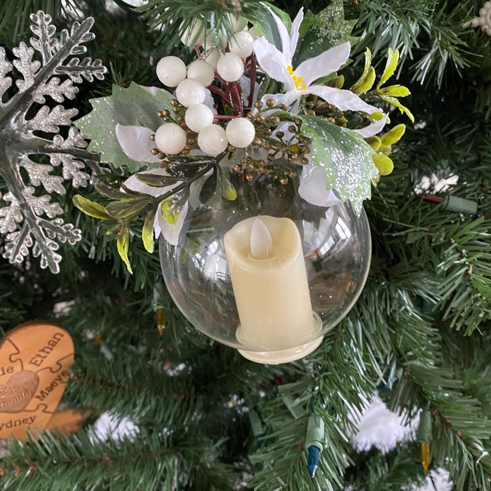 EUC CANDLE ORNAMENT